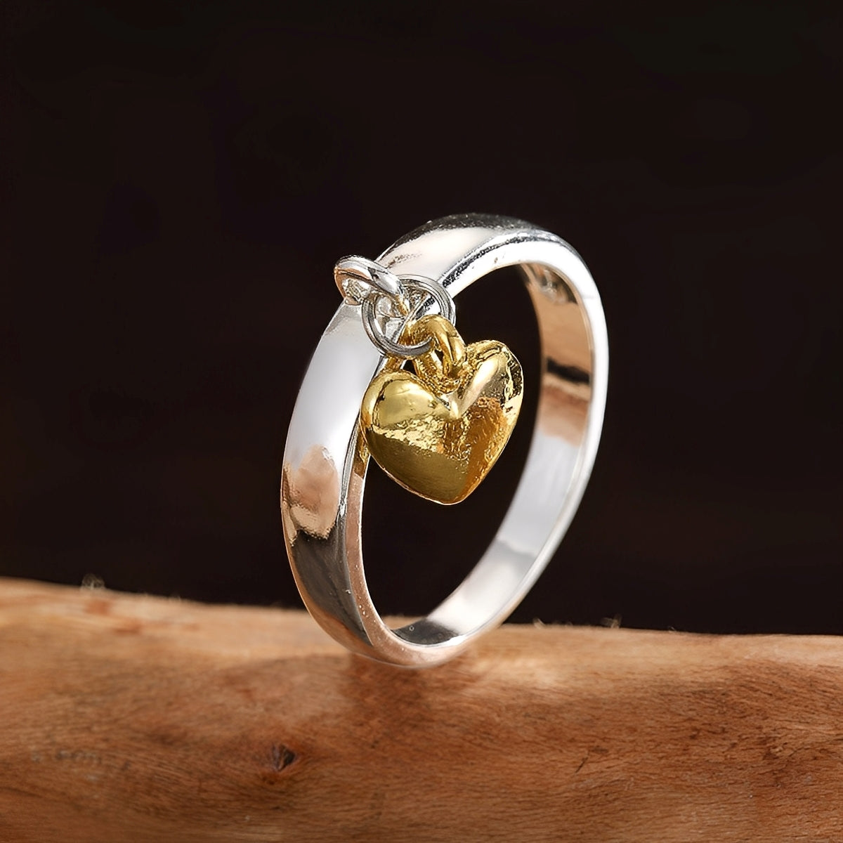 Maelie – Silberring mit beweglichem Herz im Retro-Stil
