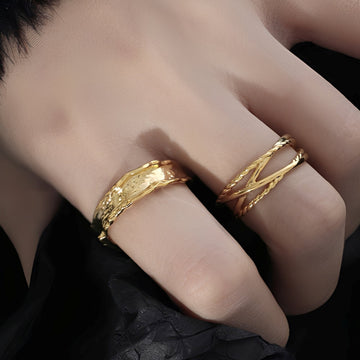 Sara – Vintage Goldring geschmiedet