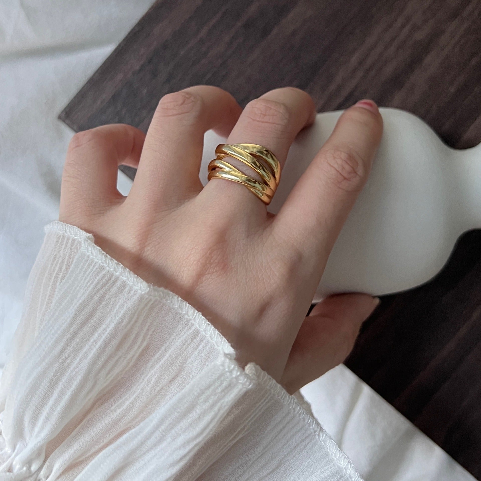 Riley – Geometrischer Ring romantischer Liebe