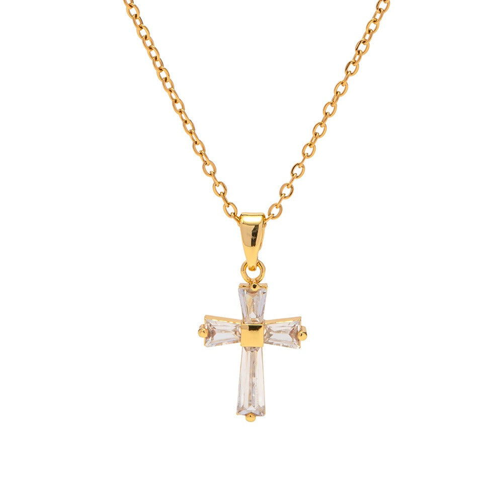Mae – Goldene Halskette mit Zirkonia-Kreuz