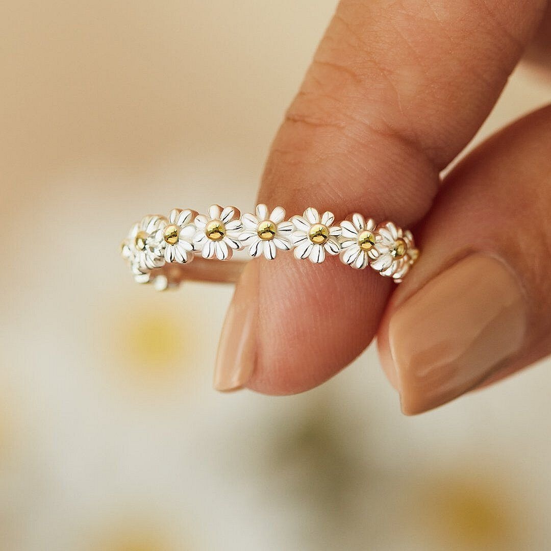 Dahliana – Margeritenring aus verstellbarem Silber und handbemaltem Emaille