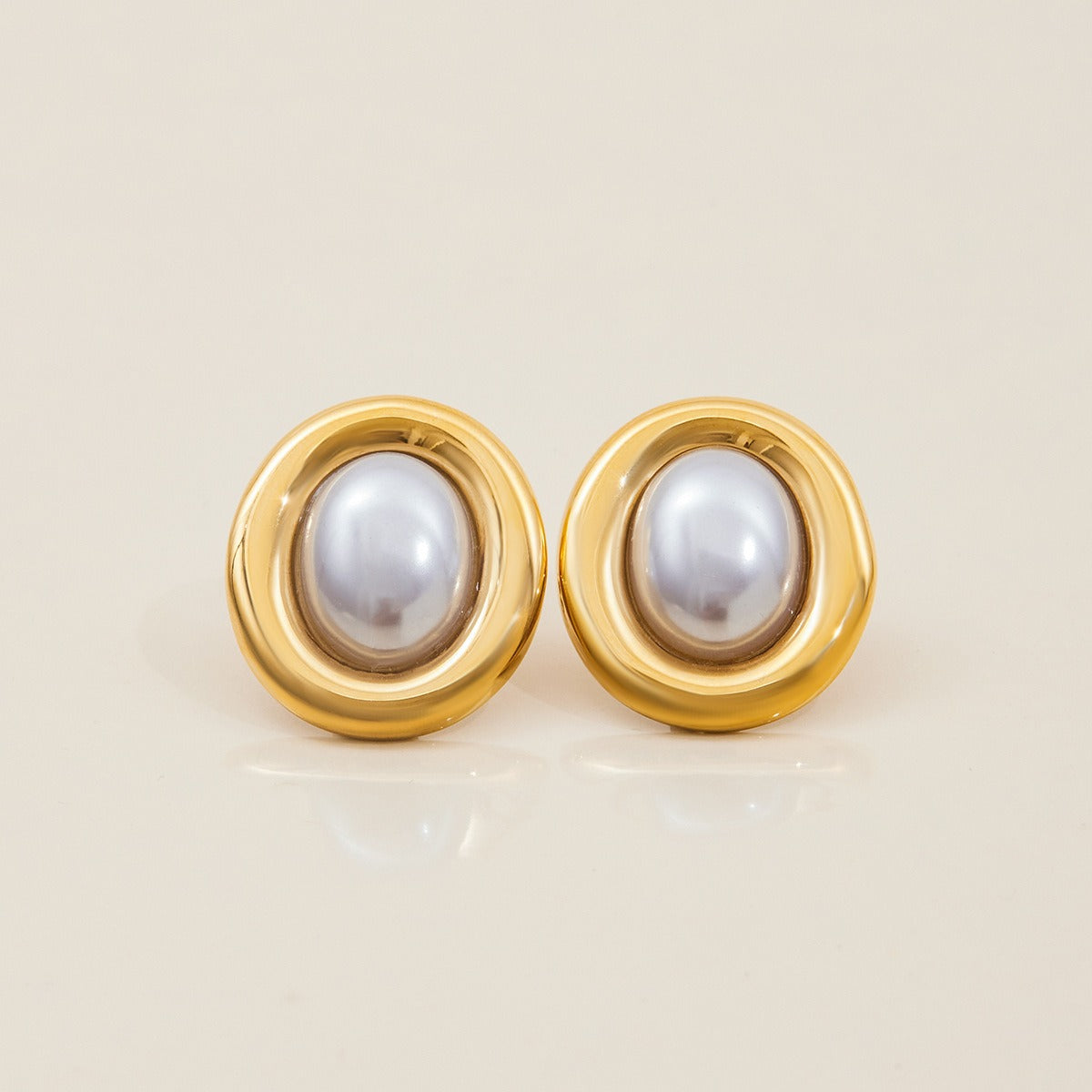 Colette – Vintage-Perlenohrringe aus Edelstahl