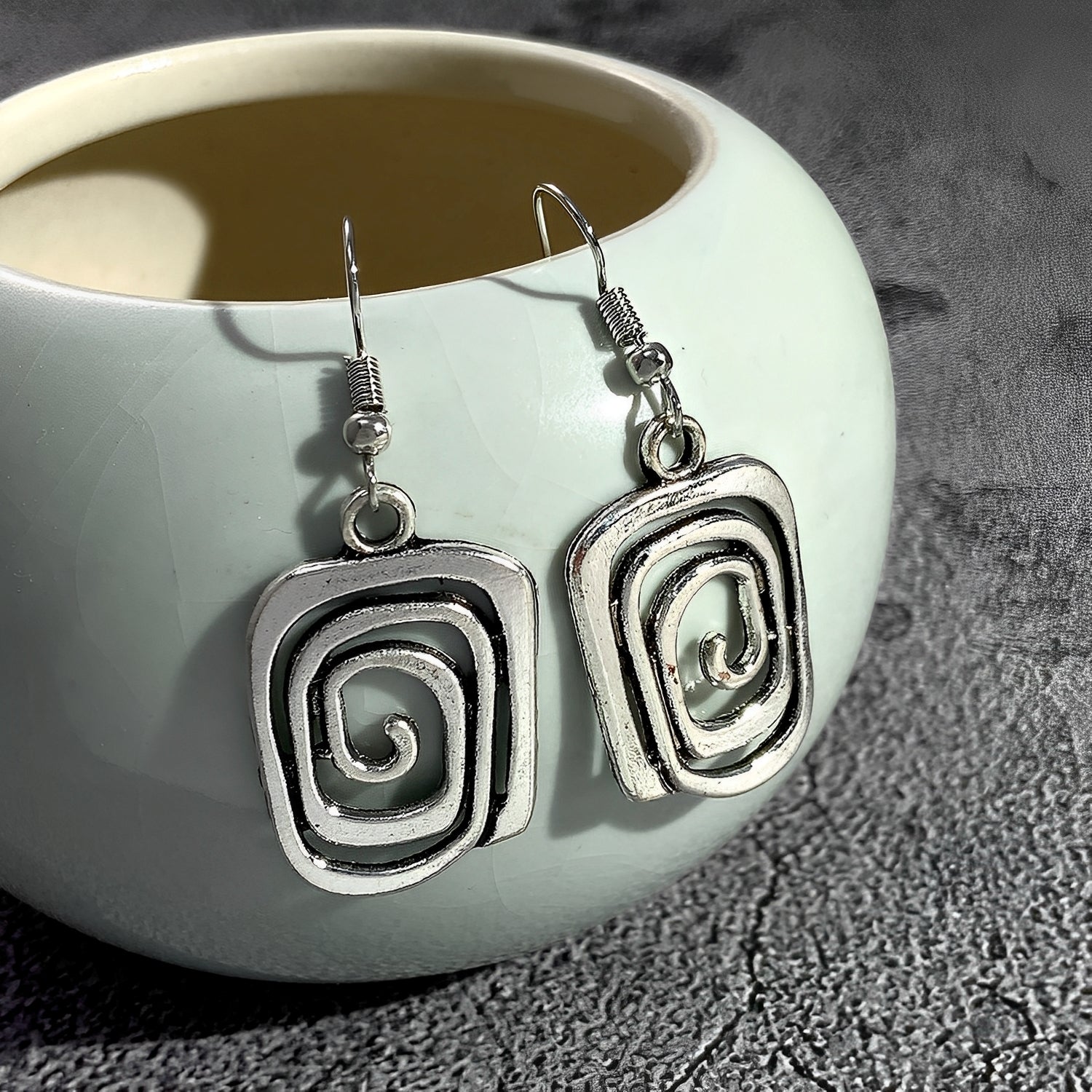 Kaia – Boho-Ohrringe aus Silber mit Spiraldesign