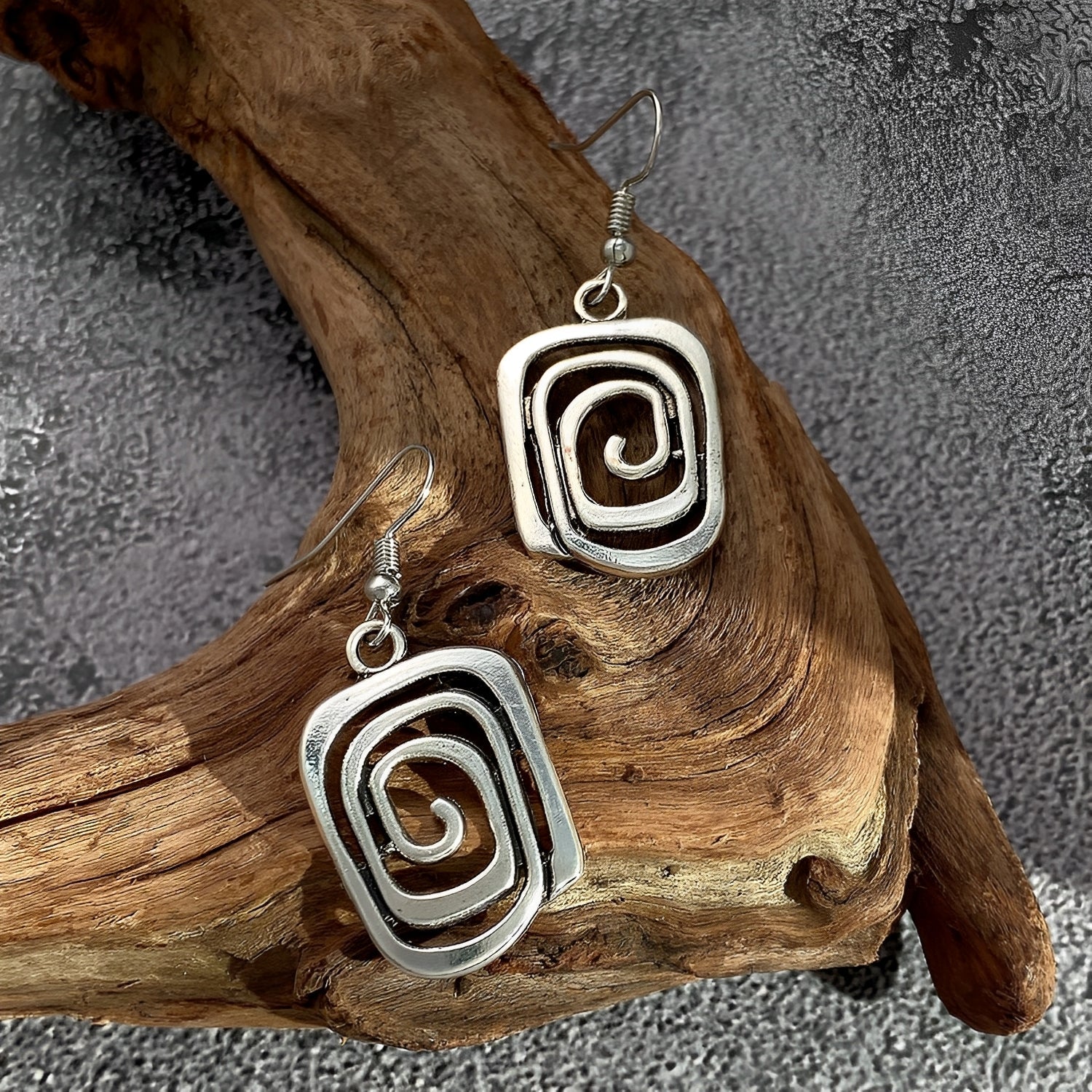 Kaia – Boho-Ohrringe aus Silber mit Spiraldesign