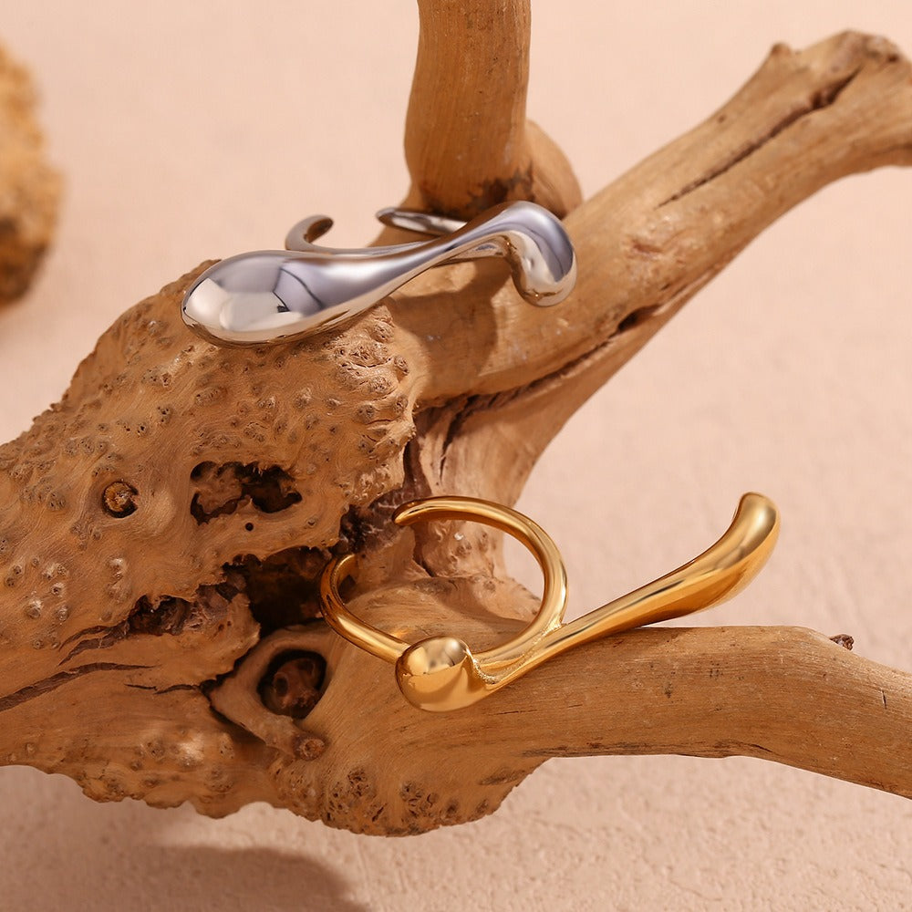 Holly – Offener Ring mit unregelmäßigem Wassertropfen
