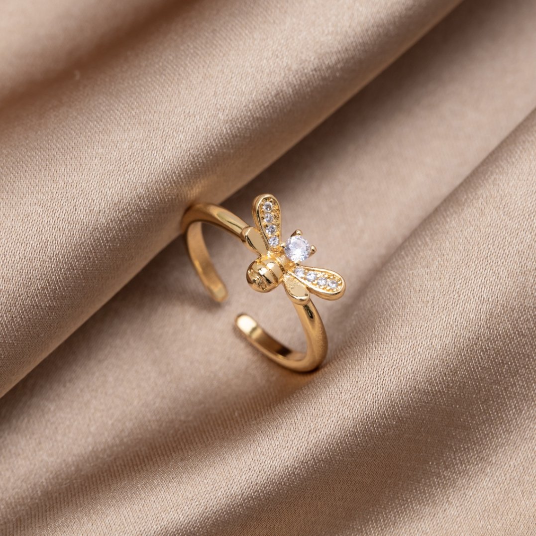Laila - Ring aus Kristall und Goldbiene