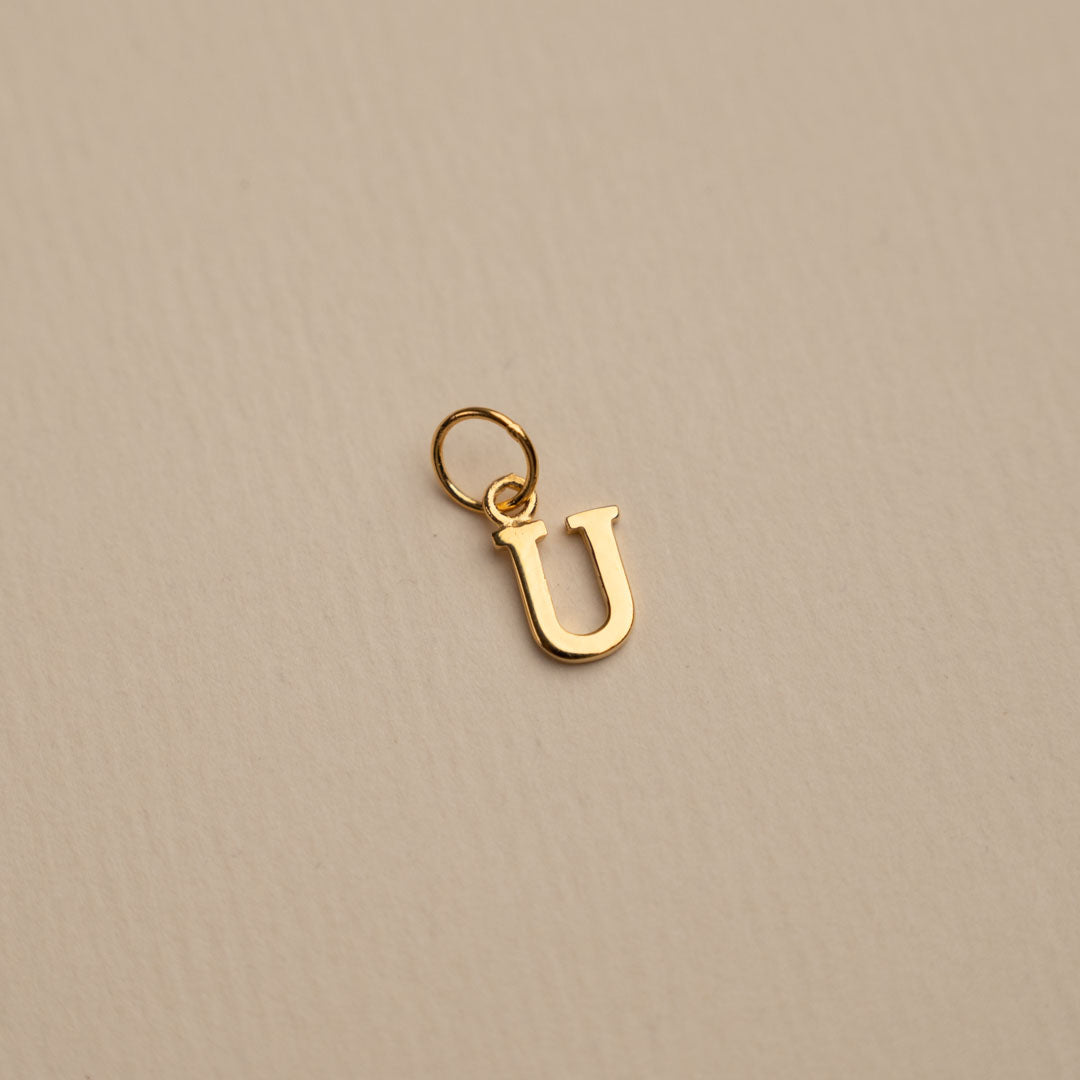 Sabrina - Anhänger mit Buchstaben aus Gold
