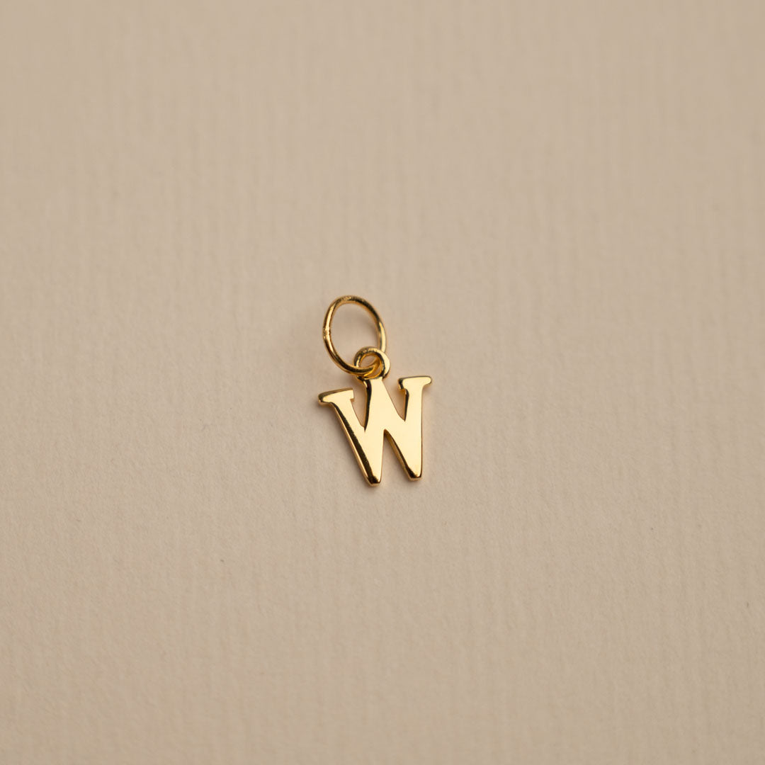 Sabrina - Anhänger mit Buchstaben aus Gold