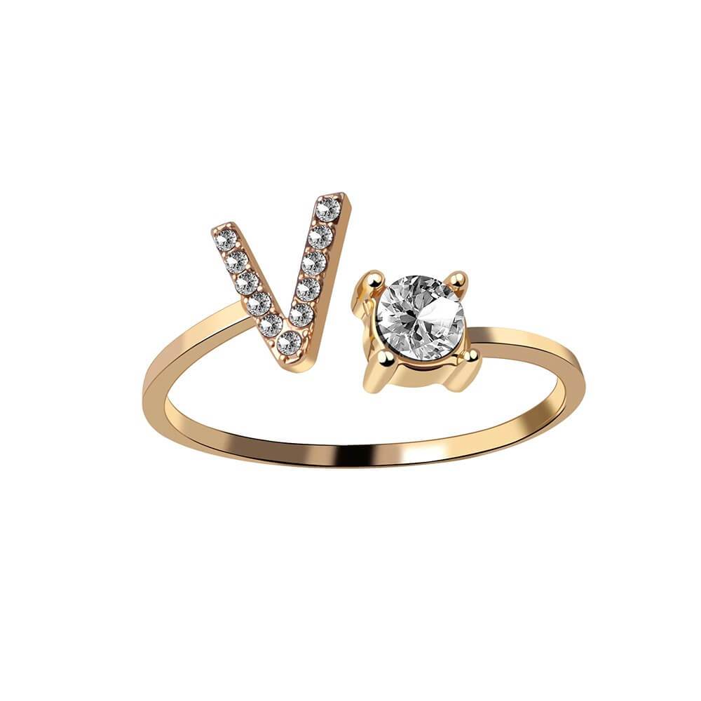 Nyla – Ring mit Anfangsbuchstaben und Zirkonia