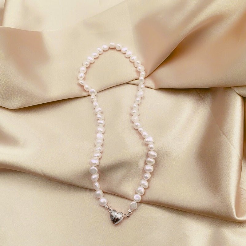 Alix – Kurze Halskette mit Perlen Love Magnet