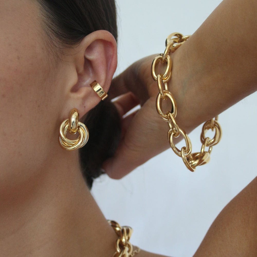 Rania – Geflochtene Designohrringe aus Gold
