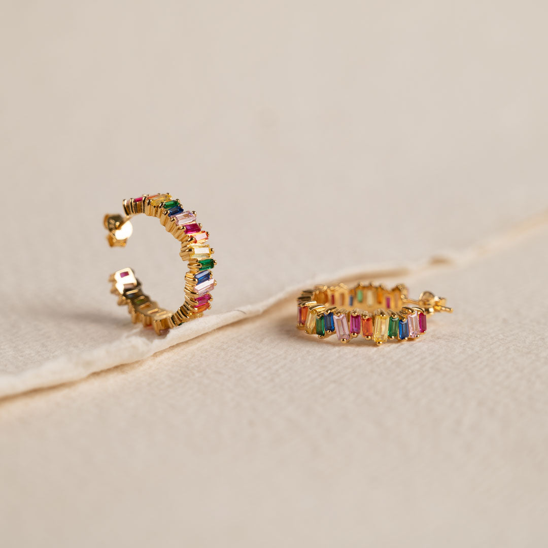 Veronica - Goldene Regenbogen-Hoops
